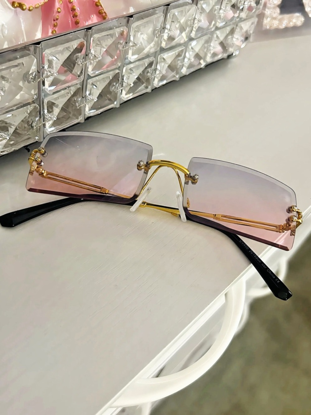 Rimless Gradient Pink Women’s Sunglasses with Gold Bridge